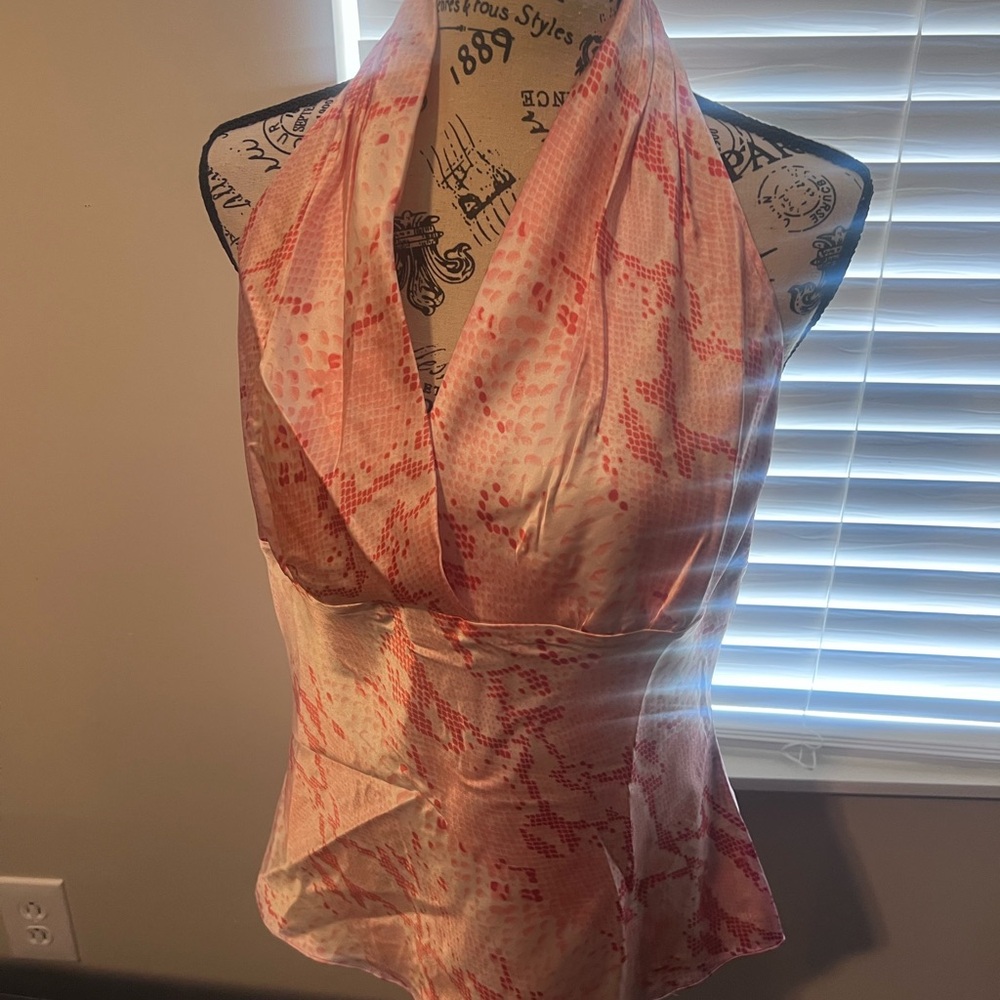 🎉3 for $15 NWT Express Halter Neck Pink Patterned Women's Top size L FIRM PRICE